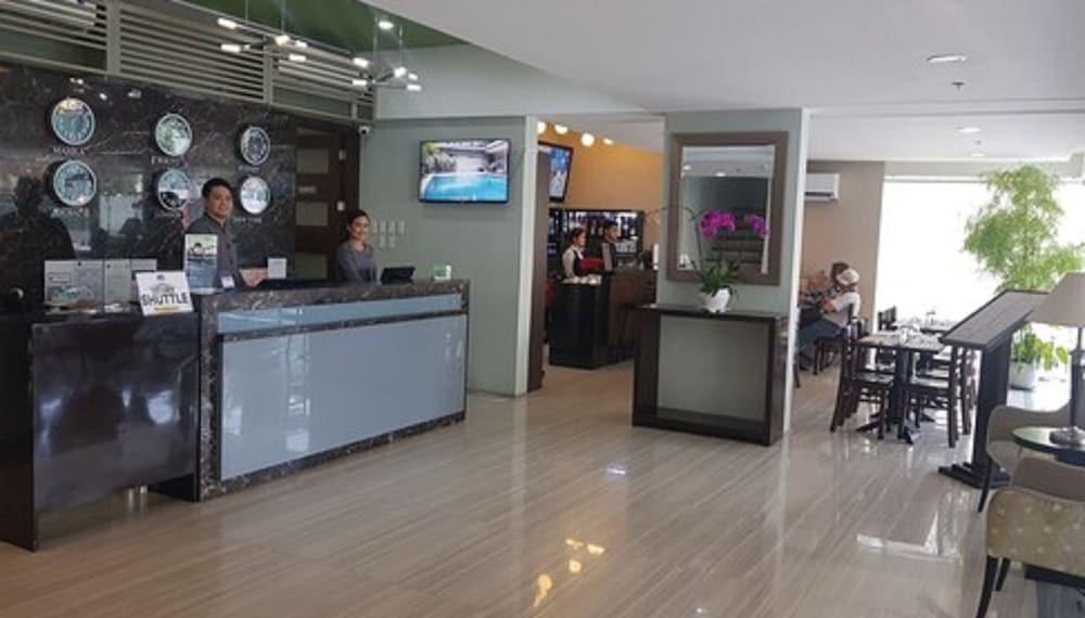88 Courtyard Hotel Pasay Ngoại thất bức ảnh